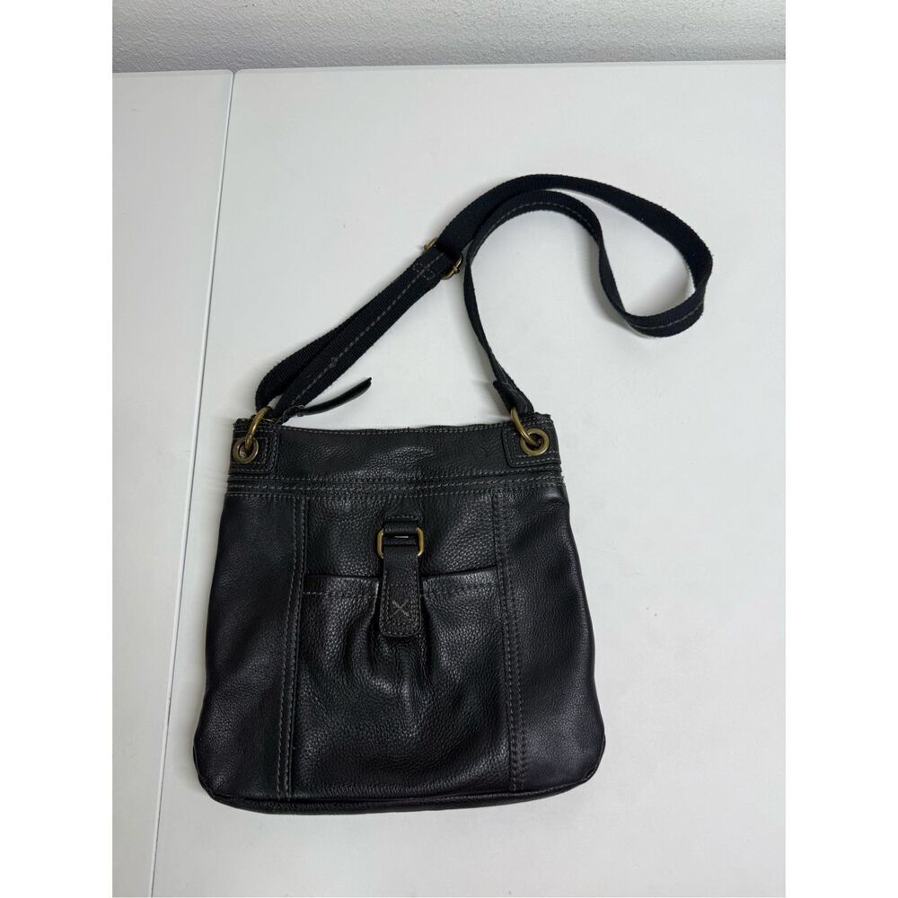 The Sac Kendra Pebbled Black Leather Crossbody Bag Adjustable Strap